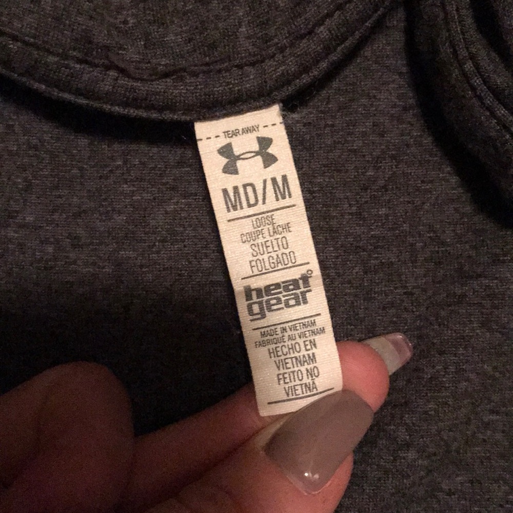 Under Armour pullover - Picture 3 of 3